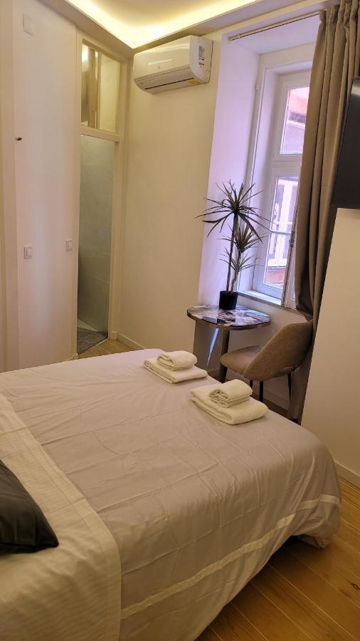Tiny Studio Rosa - Bairro Alto — Photos 3