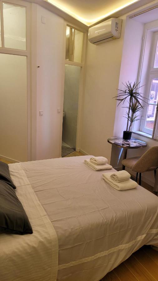 Tiny Studio Rosa - Bairro Alto — Photos 1